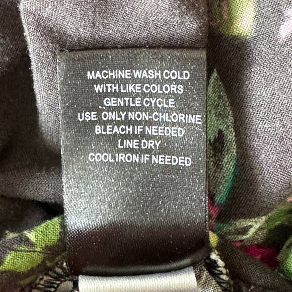 Torrid Babydoll Challis Smocked Cami GRAY FLORAL - size 1X - Picture 7 of 11